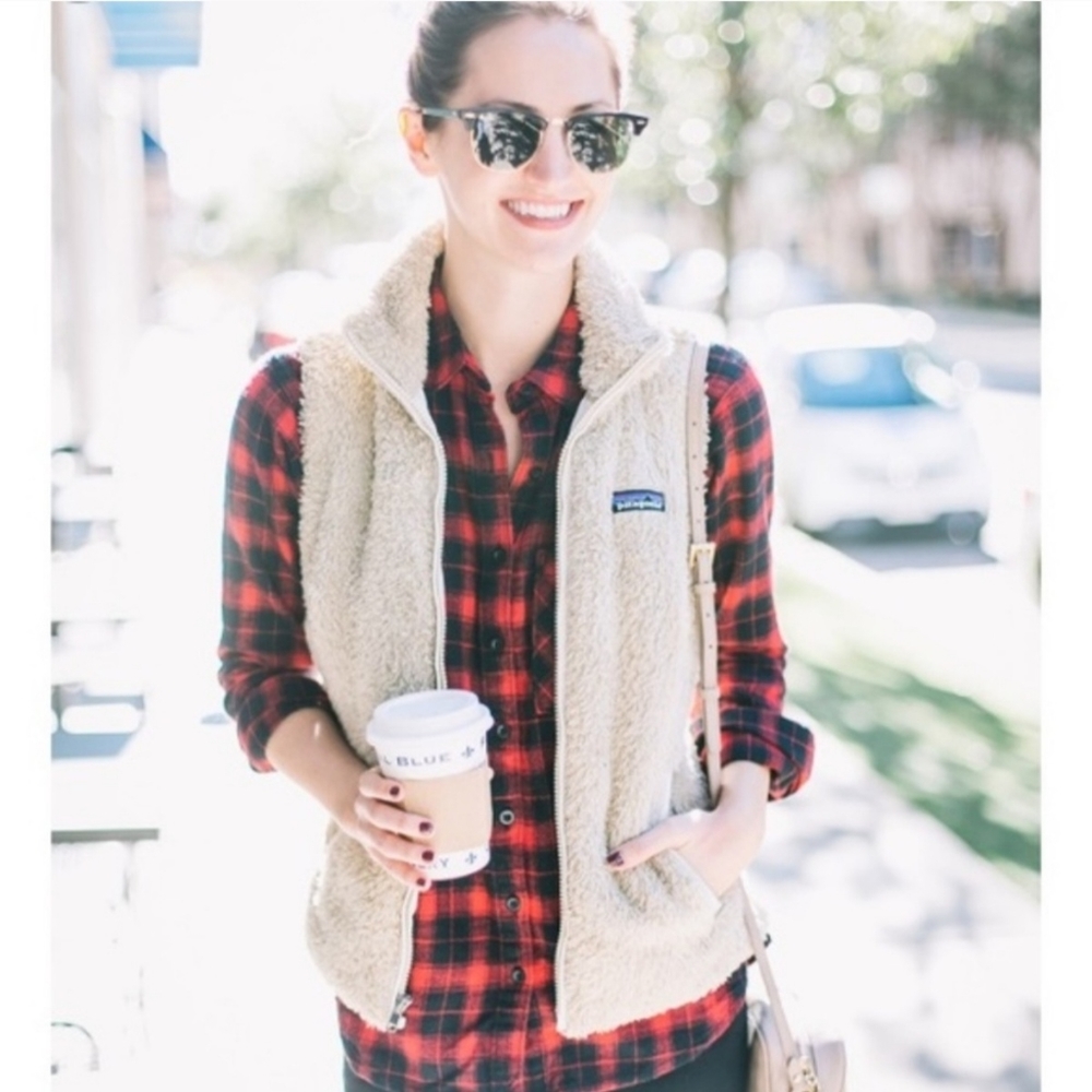 Patagonia Los Gatos Soft Cozy Warm Layering Vest, Khaki - S